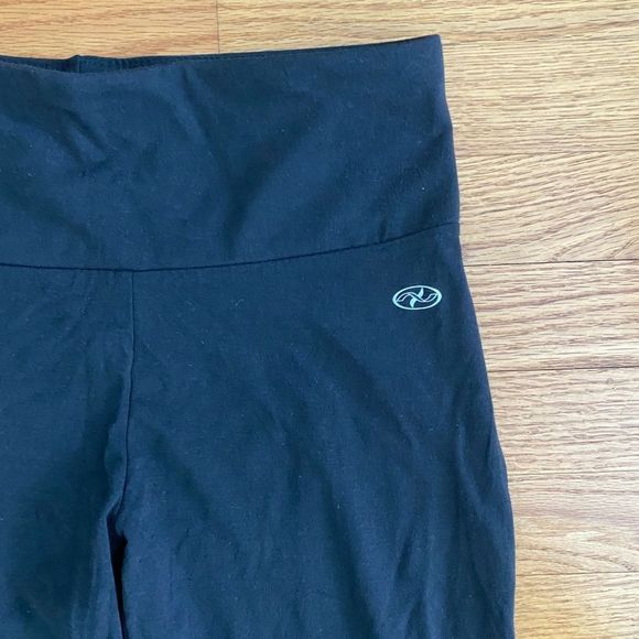 N.Y.L. Flared leggings, Size MEDIUM, Color BLACK - Picture 2 of 5